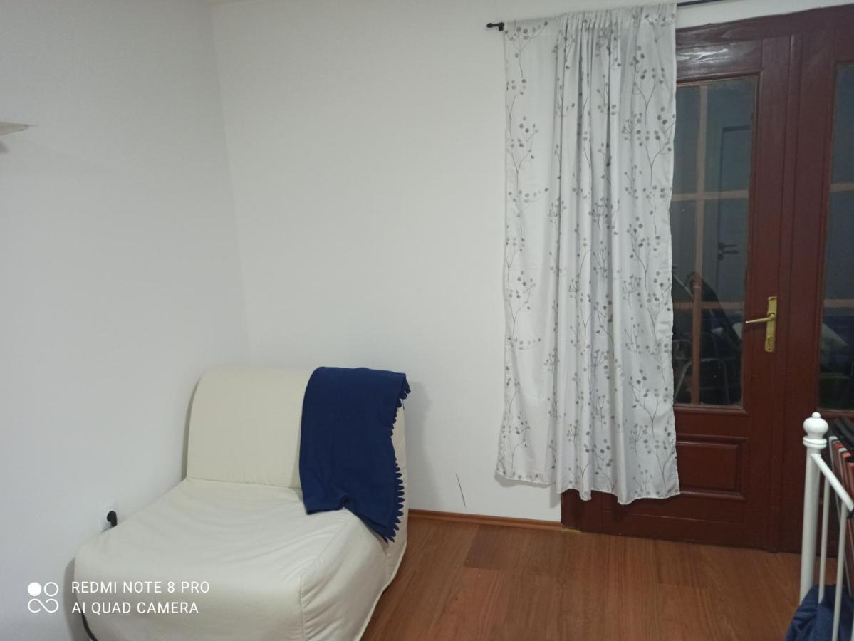 Apartmani Lina Ribarska Banja Exterior foto